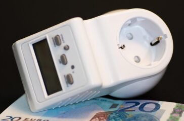 energy cost savings — Money Saving Tips & Hacks